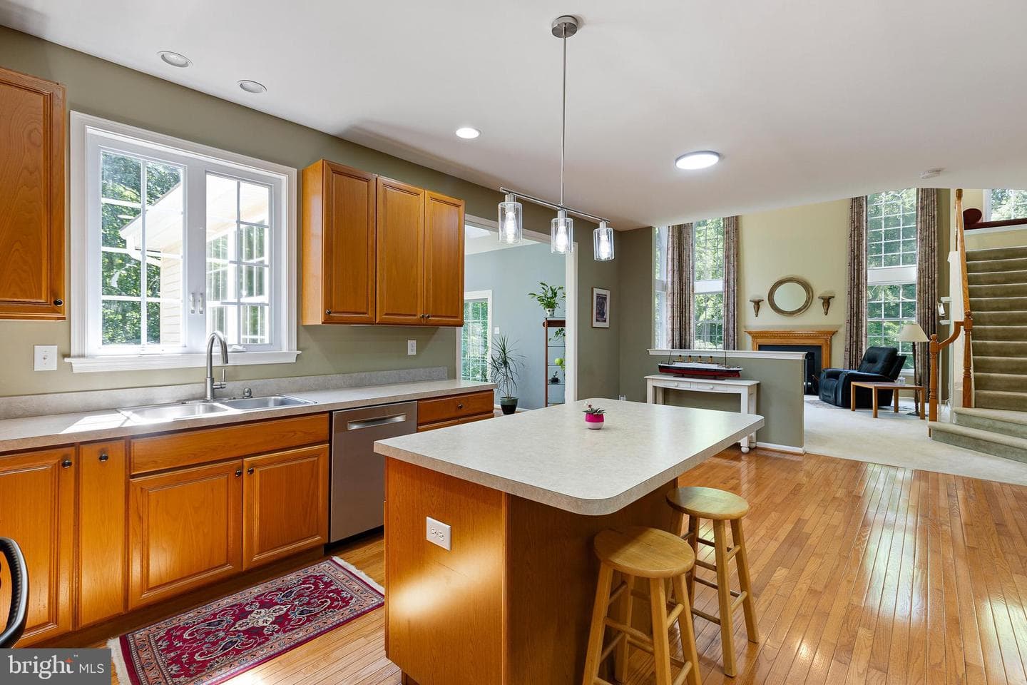 209 Dangina Dr photo 5
