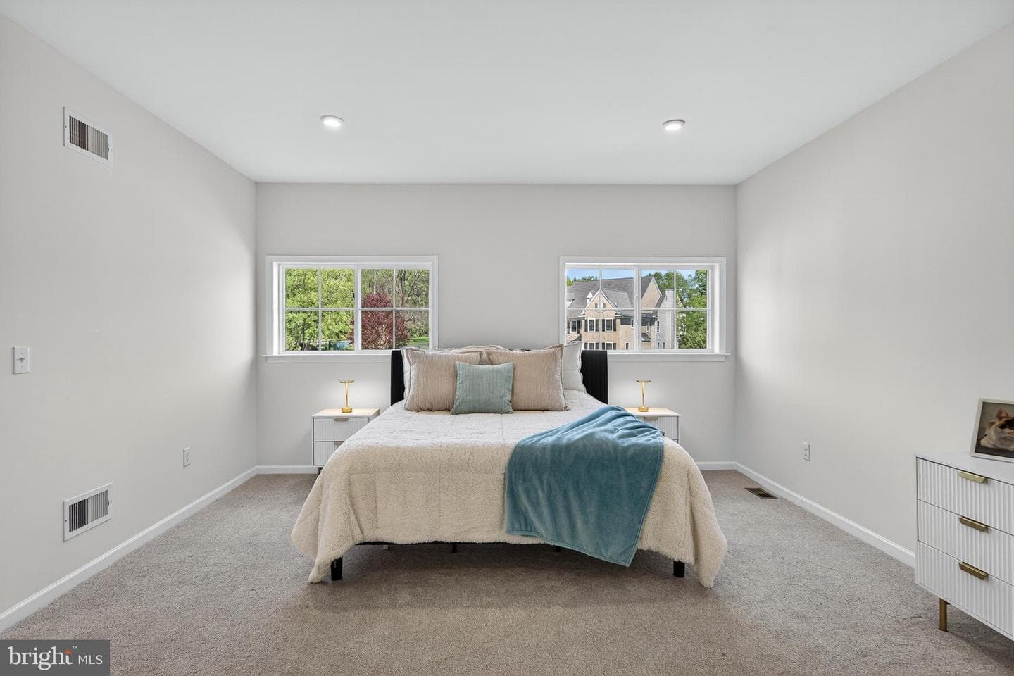 925 Marina Court photo 30