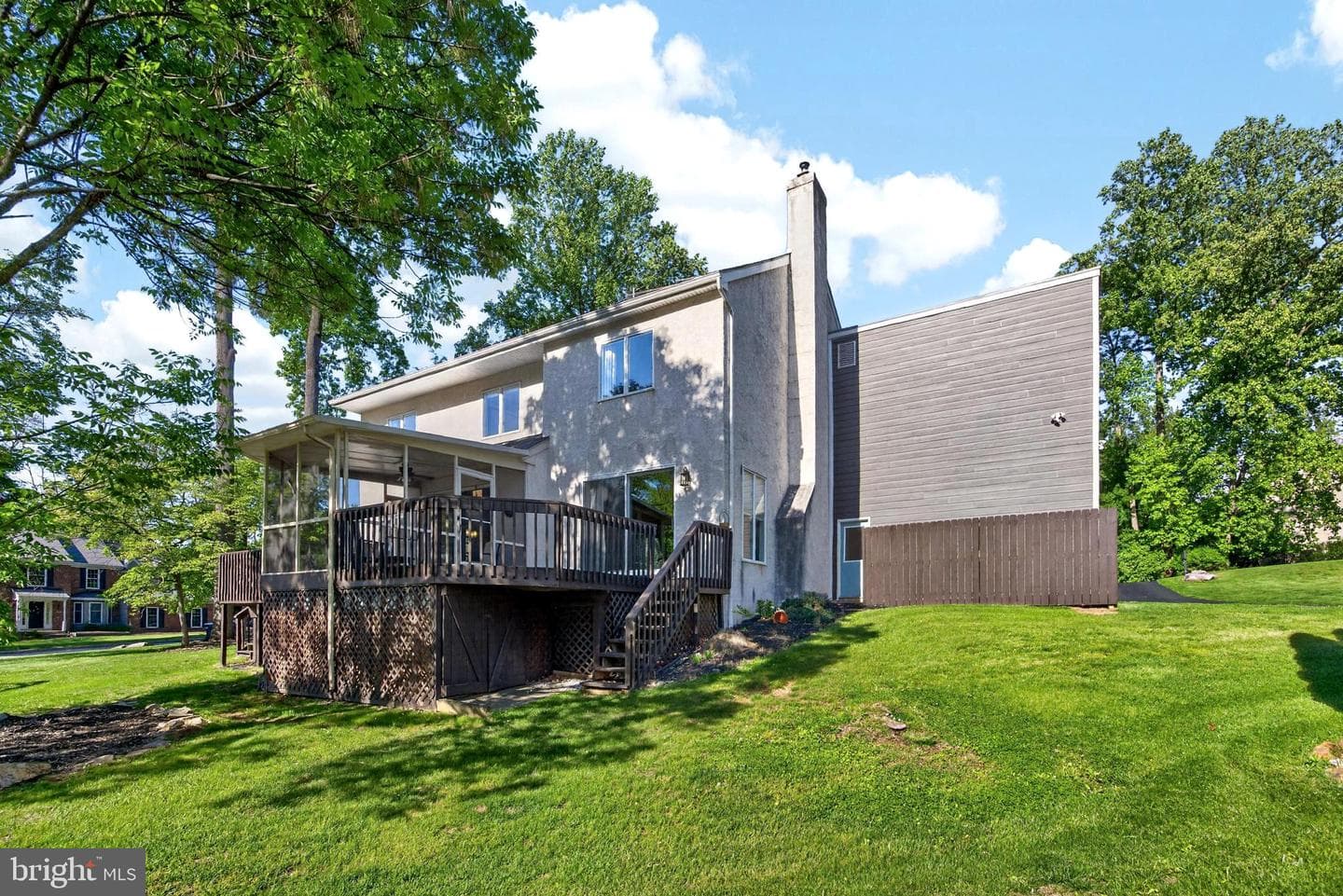 502 Buttonwood Drive photo 5