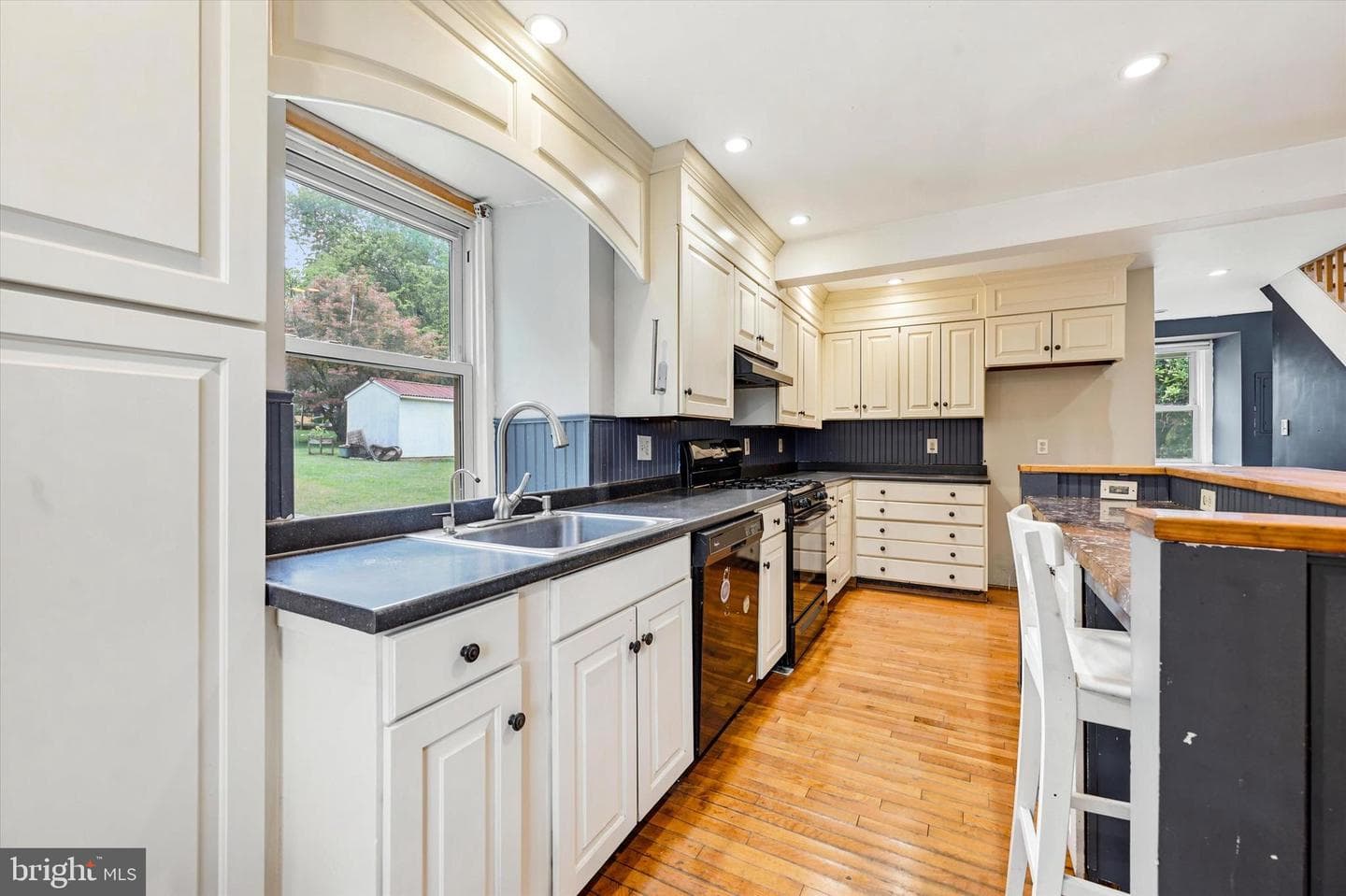 1255 Valley Road photo 12
