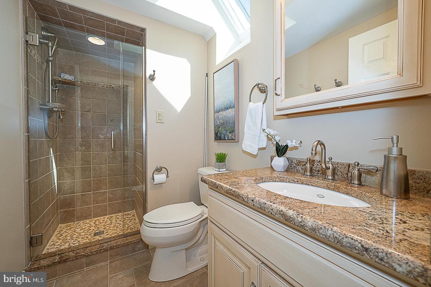 30 Spring Hill Lane photo 49