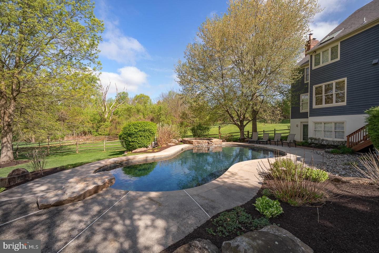 30 Spring Hill Lane photo 60