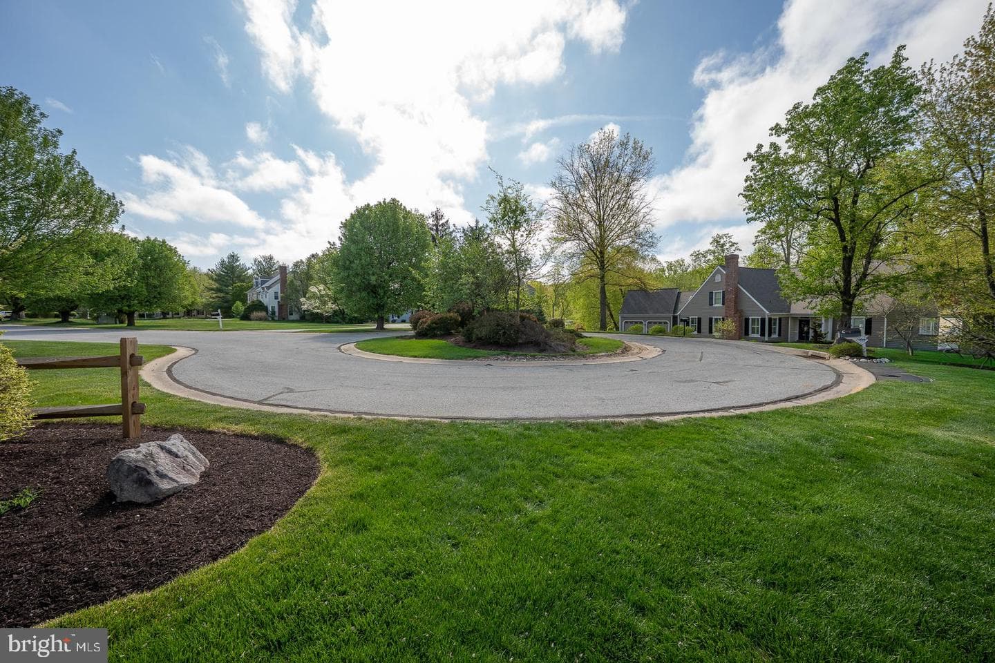 30 Spring Hill Lane photo 8