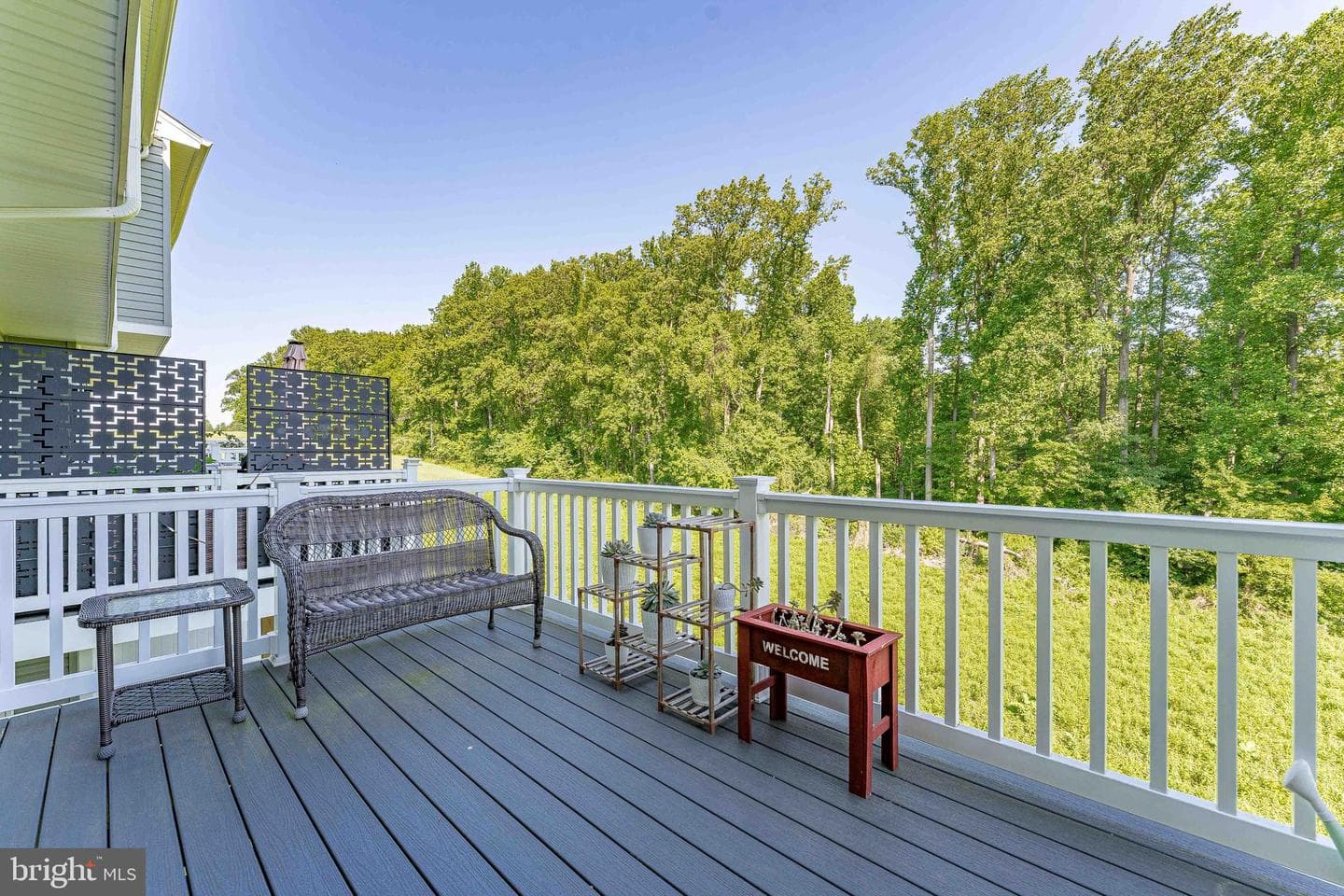 235 Hamilton Lane photo 36