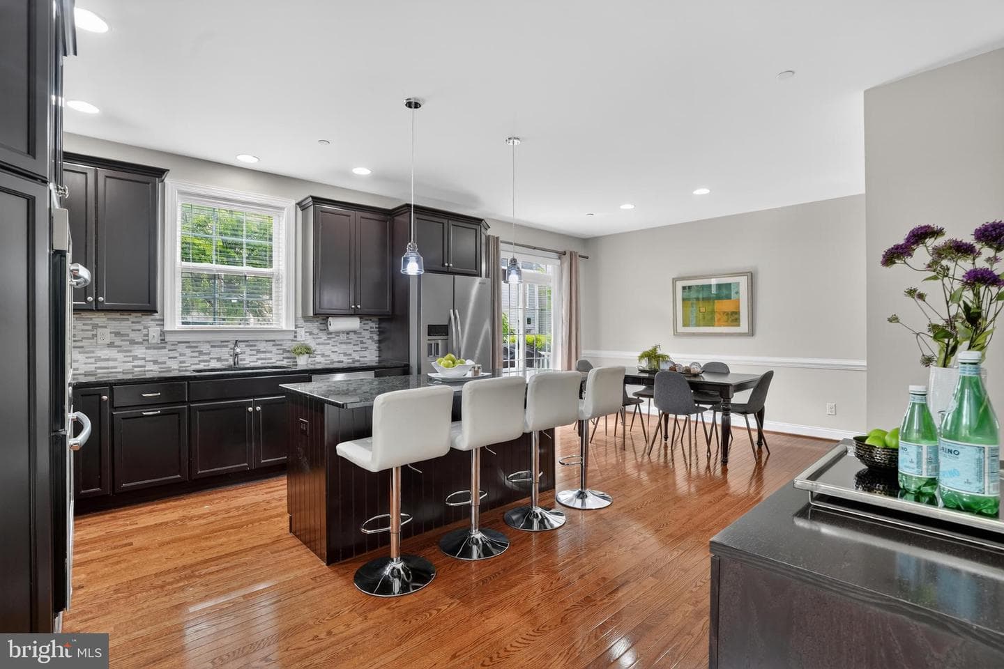 180 Shilling Avenue photo 4
