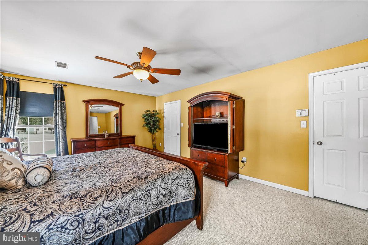 126 Hemlock Drive photo 20