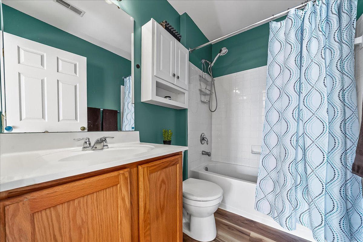 126 Hemlock Drive photo 29