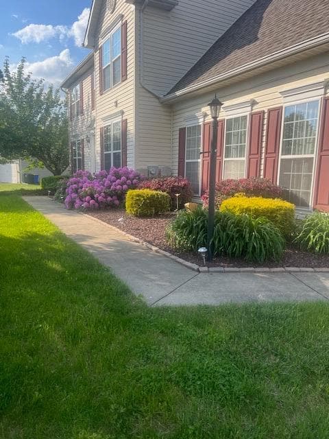 126 Hemlock Drive photo 44