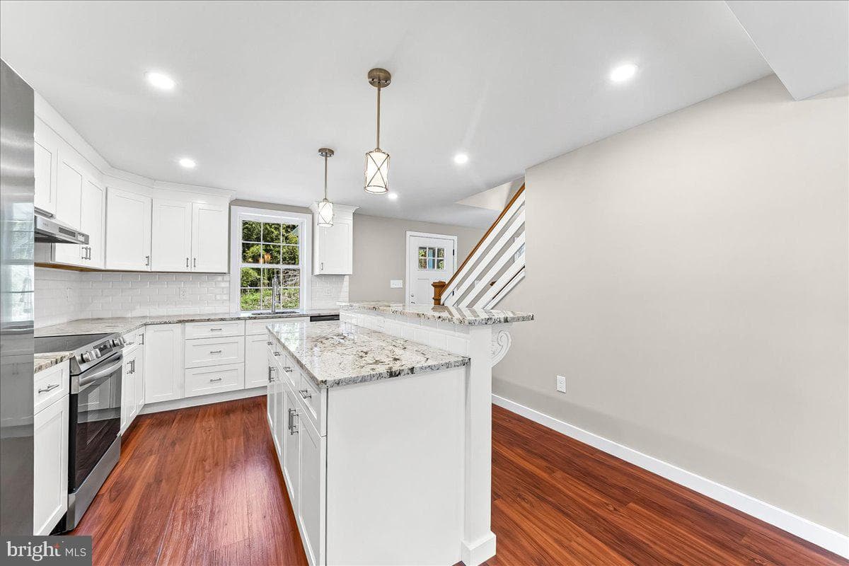 1861 Lenape Road photo 17