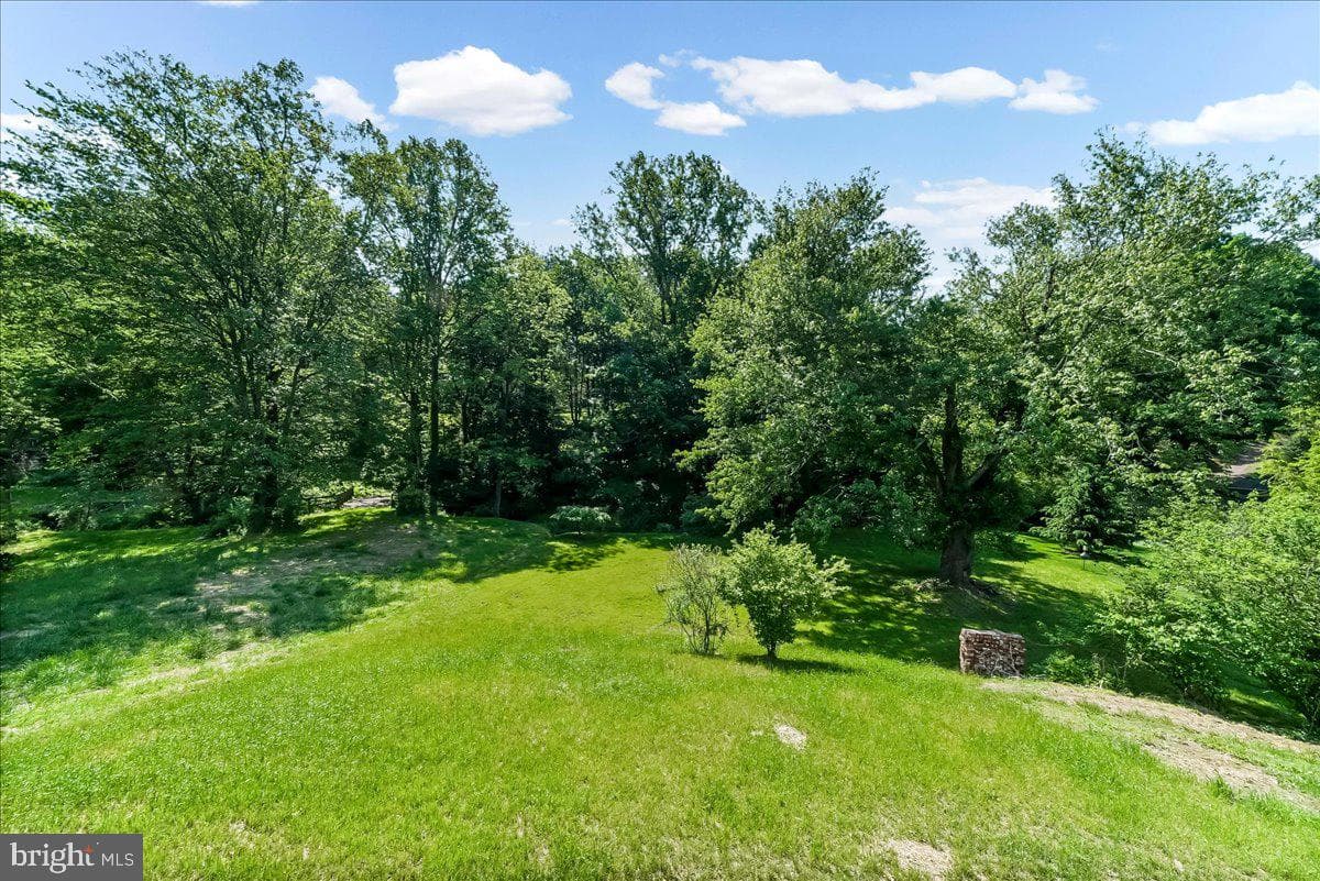 1861 Lenape Road photo 8