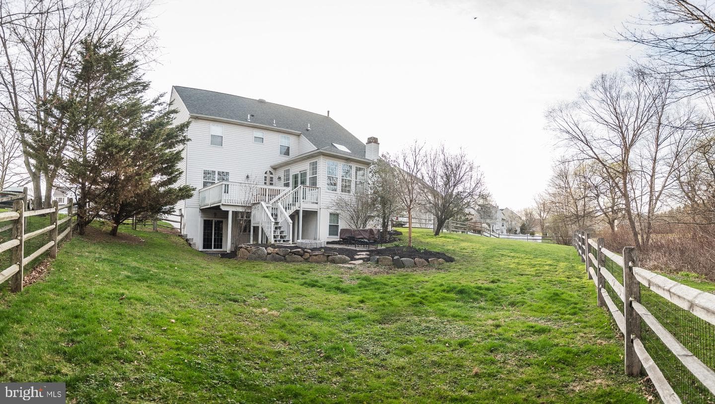 208 Belgian Drive photo 47