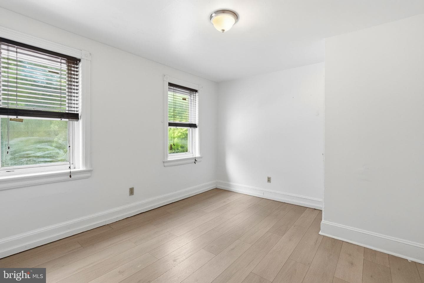 348 Valley Road photo 15