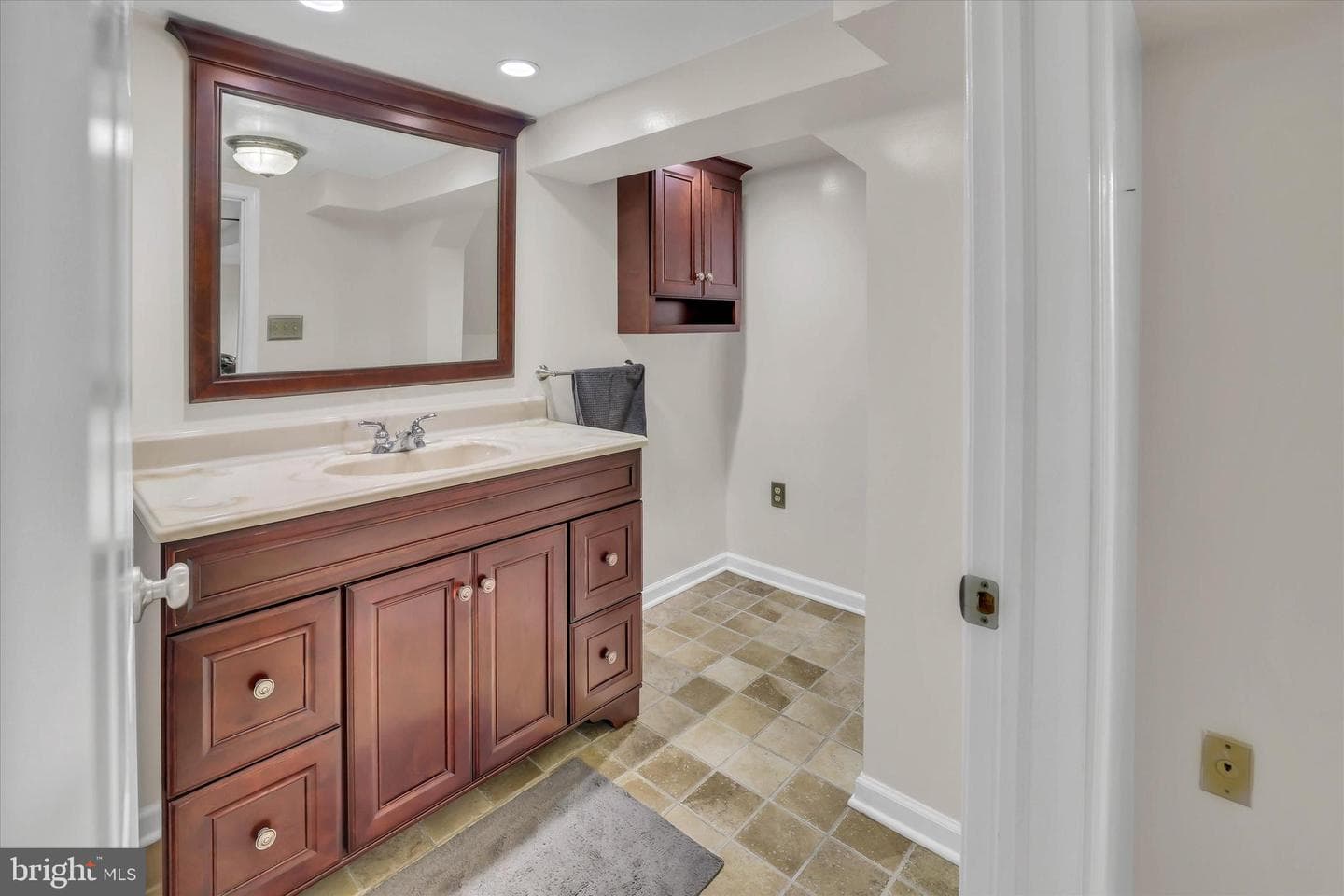 1014 N Bailey Road photo 12
