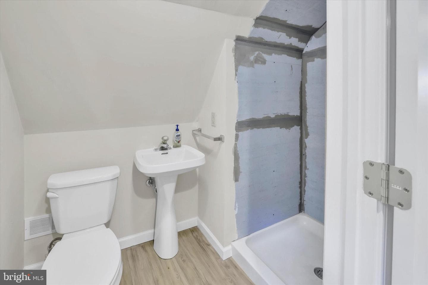 1014 N Bailey Road photo 17
