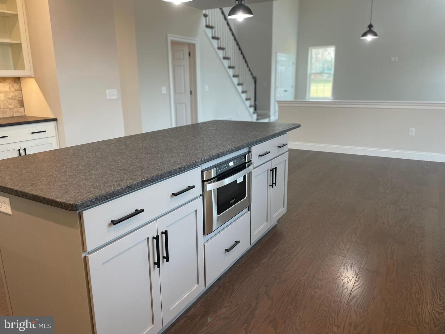 73 Ruth Ave photo 46