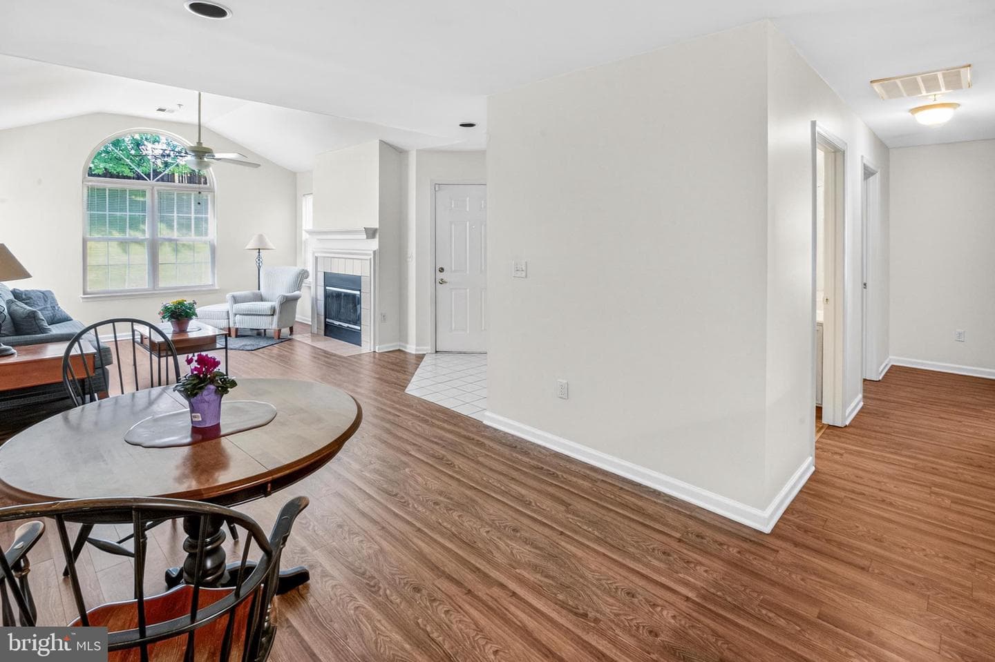 147 Village Way photo 12