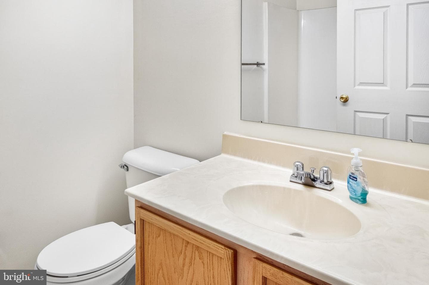 147 Village Way photo 18