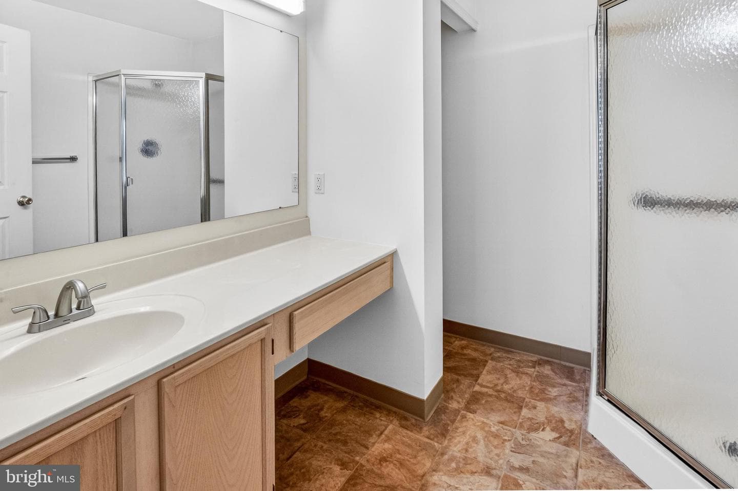 147 Village Way photo 28