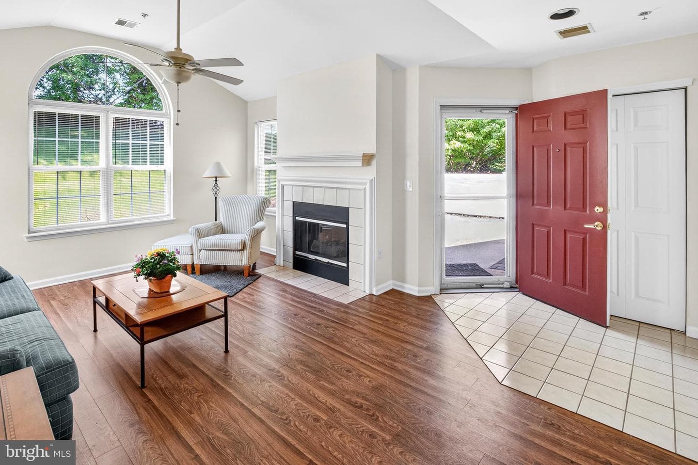 147 Village Way photo 8
