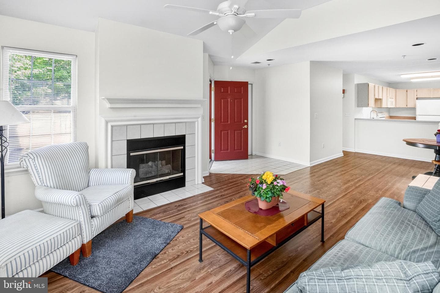 147 Village Way photo 9