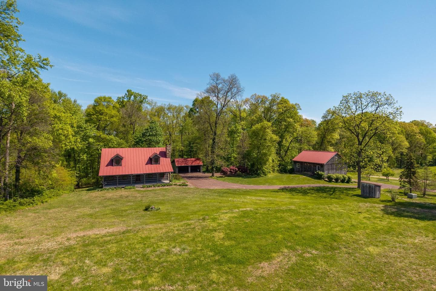 533 Mount Pleasant Road photo 98