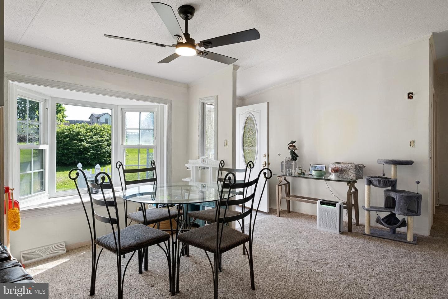 1813 Twin House Road photo 2