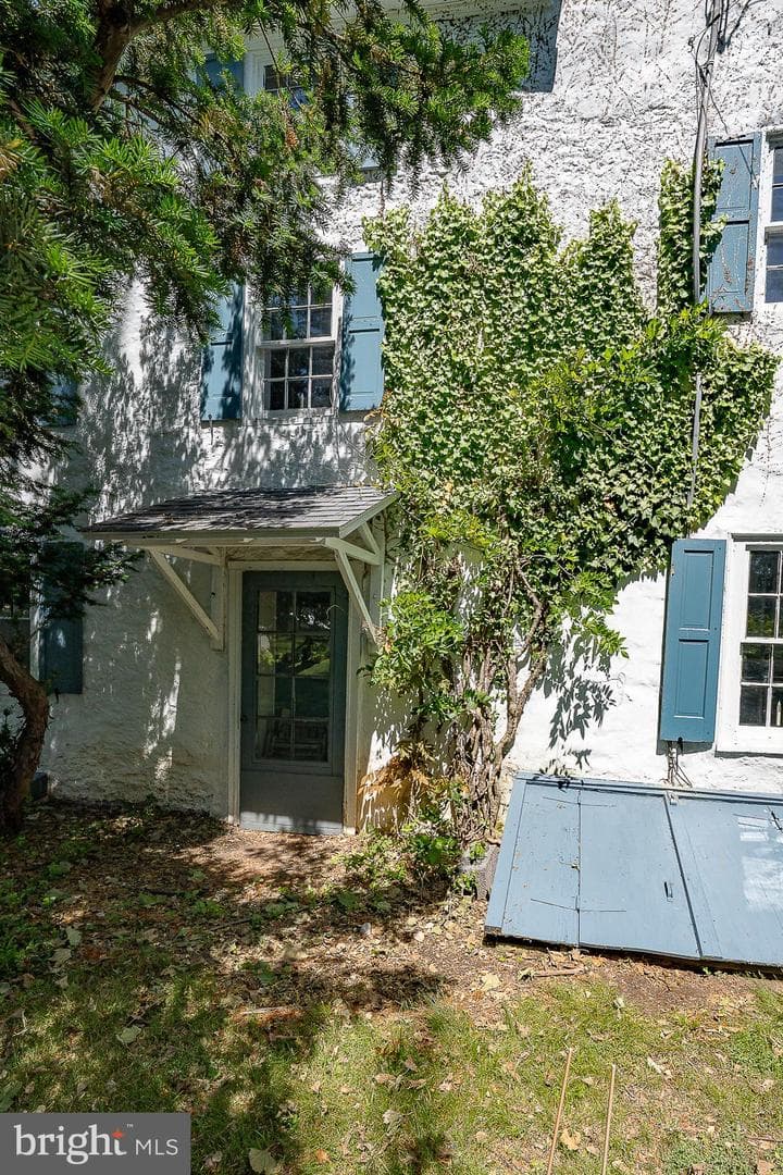 1250 Old Lancaster Road photo 52