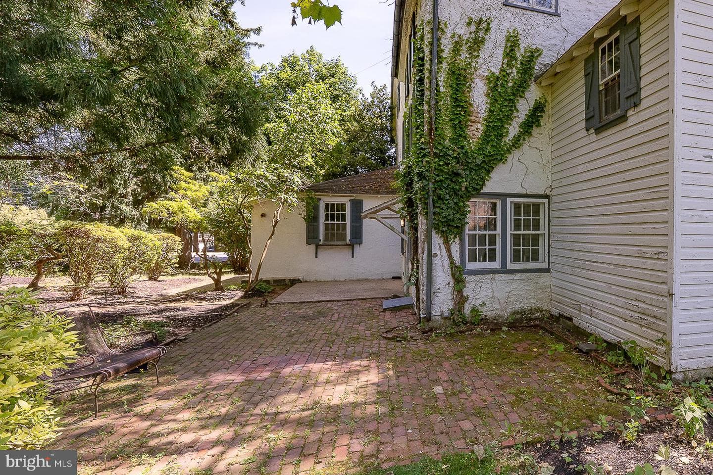 1250 Old Lancaster Road photo 55