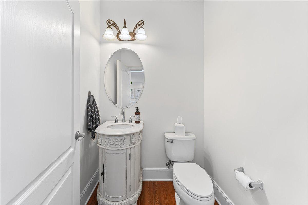 509 Radek Court photo 19