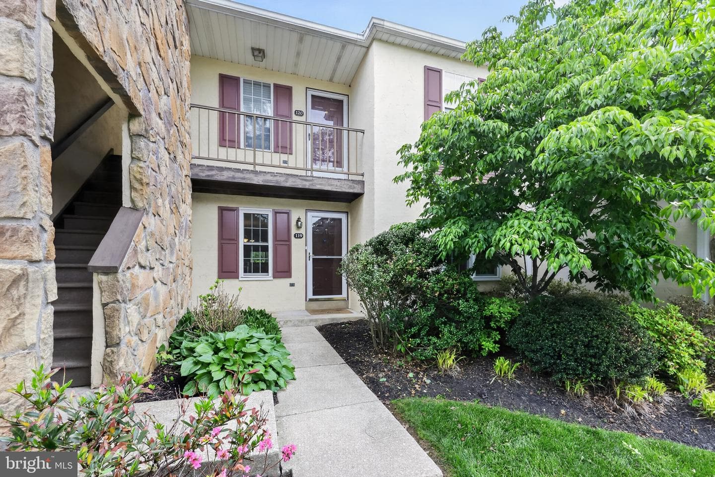 119 Valley Stream Circle #119b photo 2
