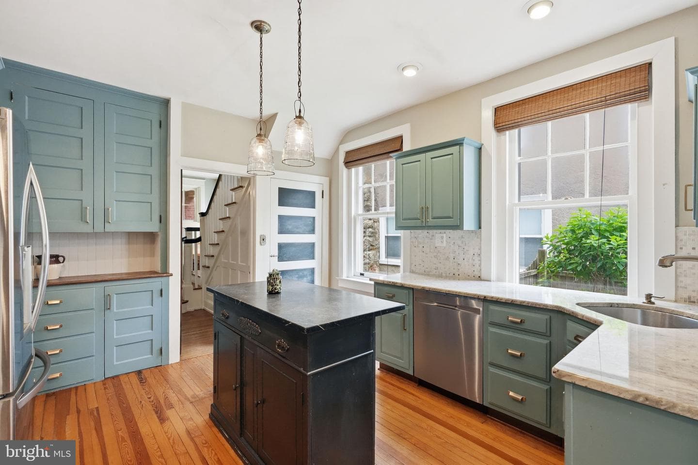 303 Price Street photo 23