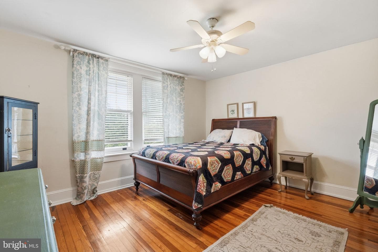 303 Price Street photo 39