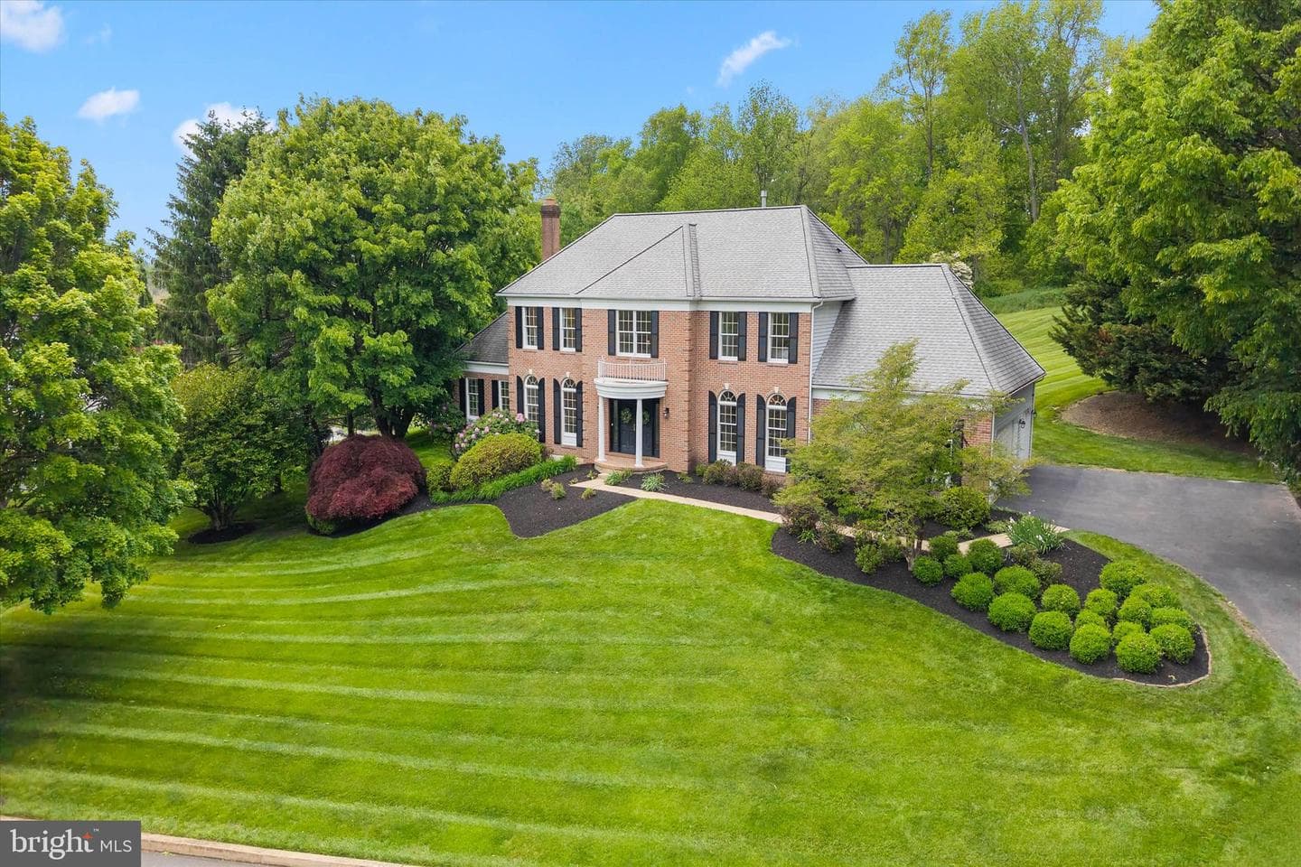 1605 Masters Way photo 2