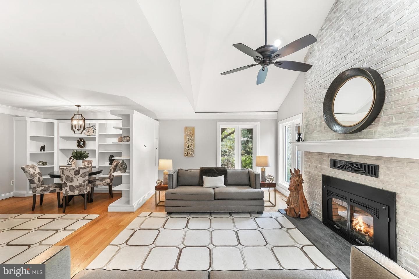 124 Round Hill Road photo 19