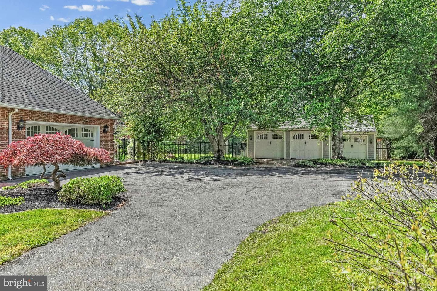 124 Round Hill Road photo 49