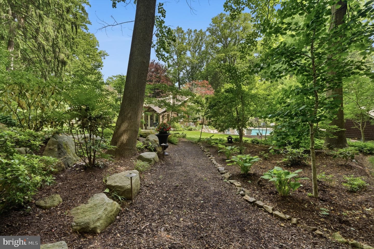 314 Oakbourne Road photo 89