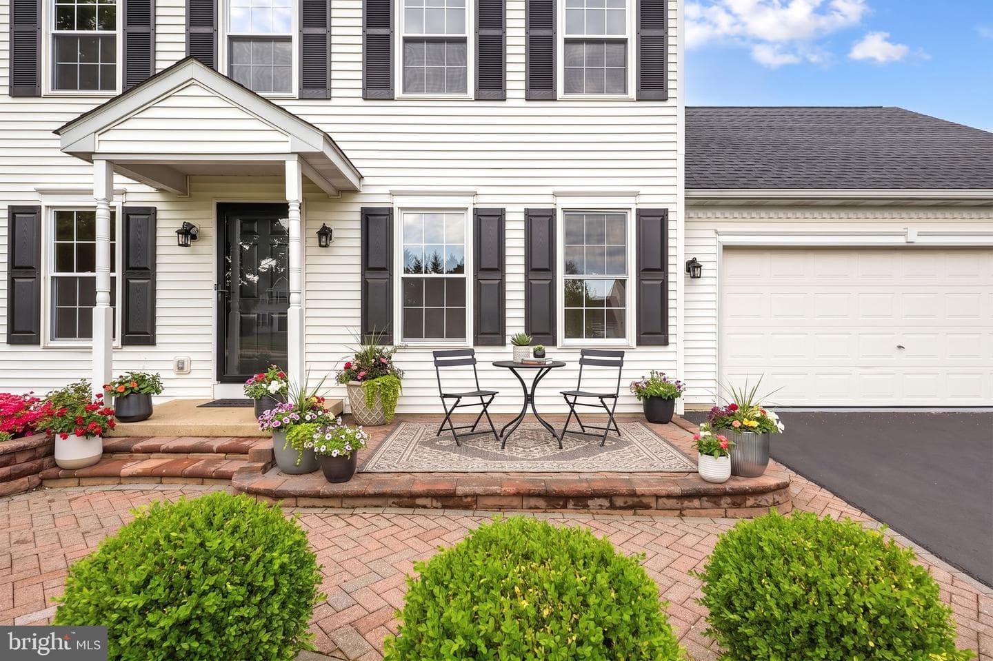 121 Cooper Lane photo 3