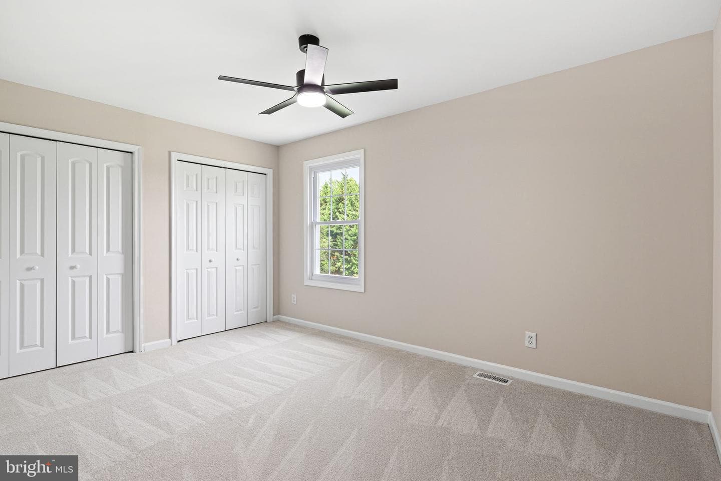 121 Cooper Lane photo 33