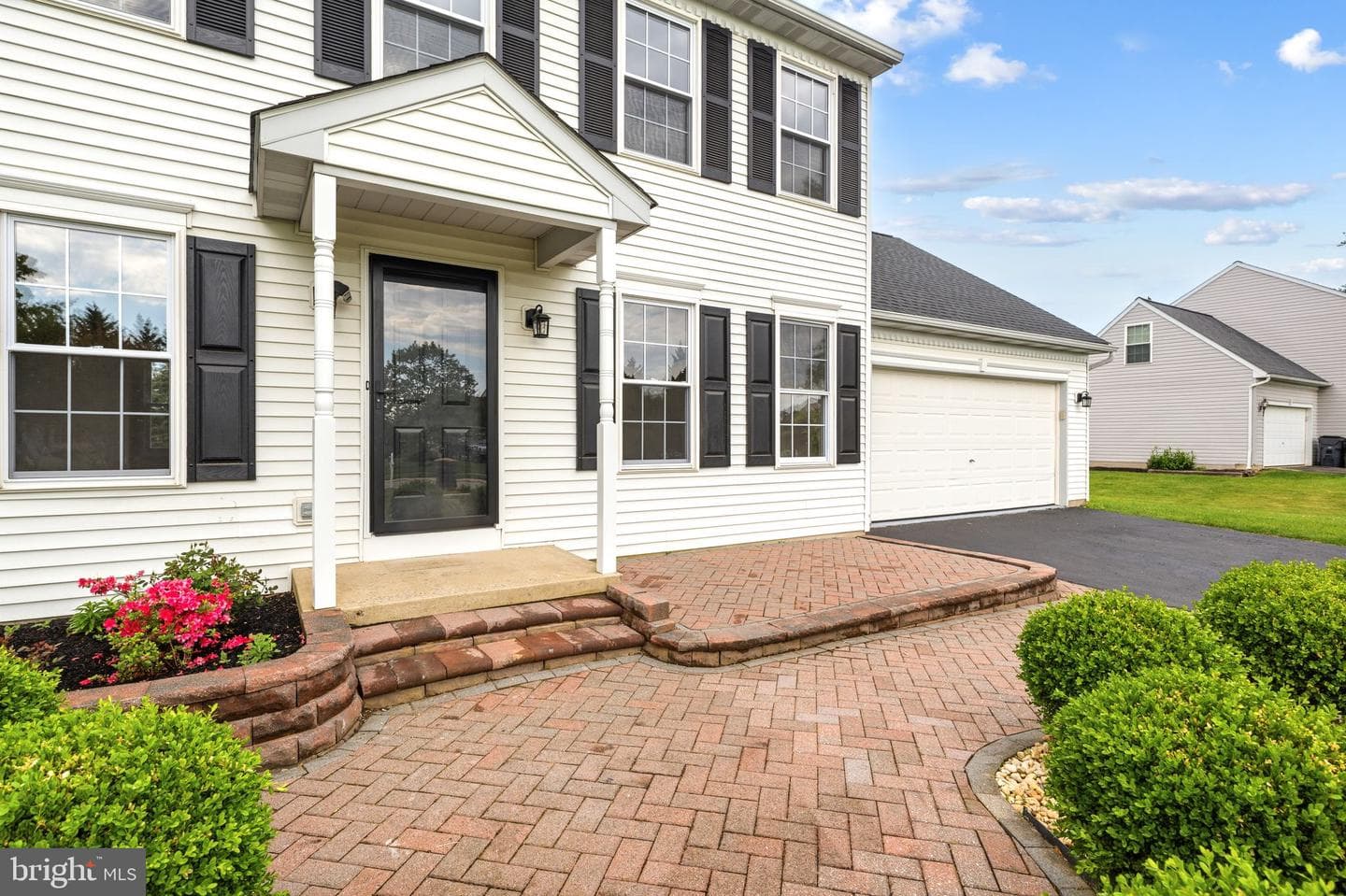 121 Cooper Lane photo 4