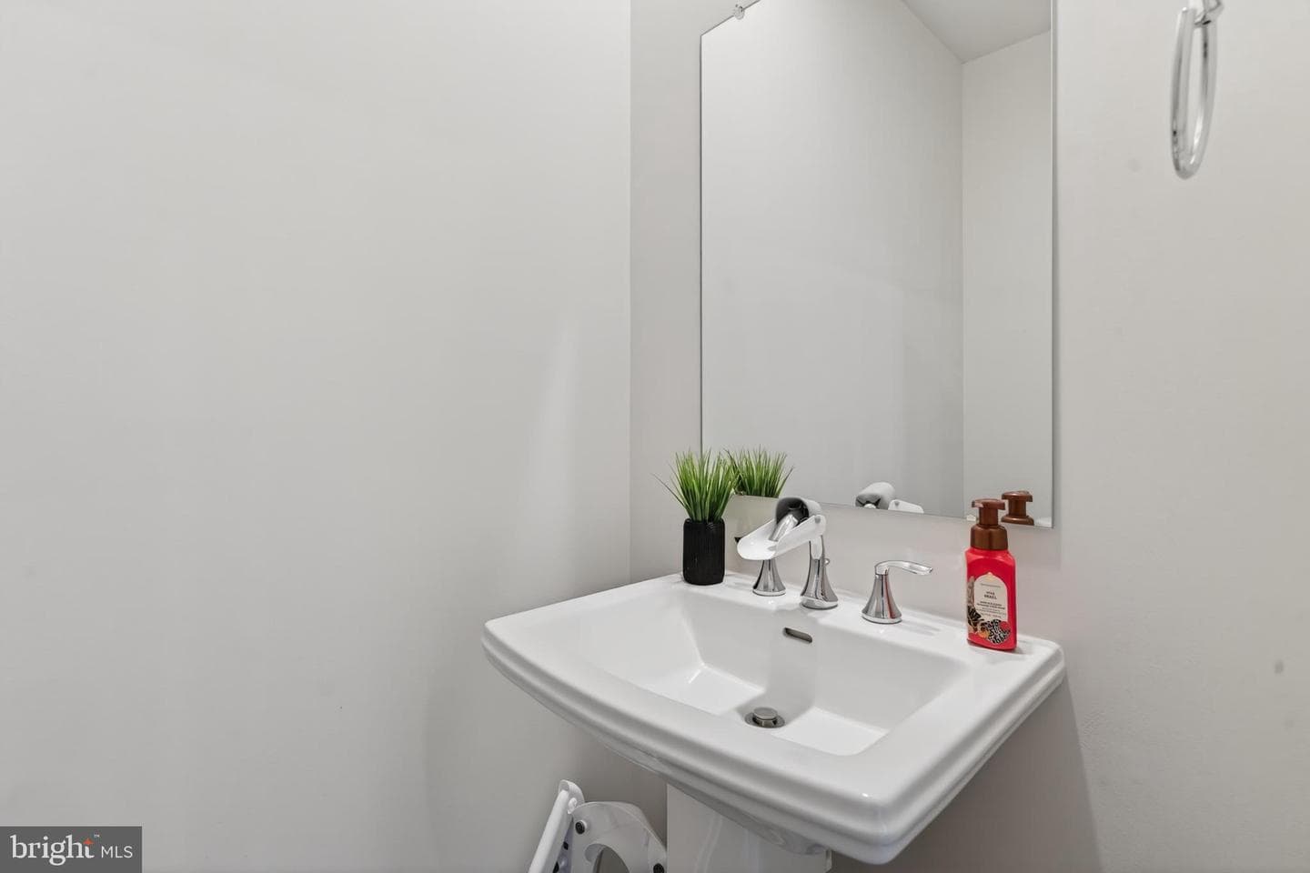 97 Four Leaf Drive photo 17