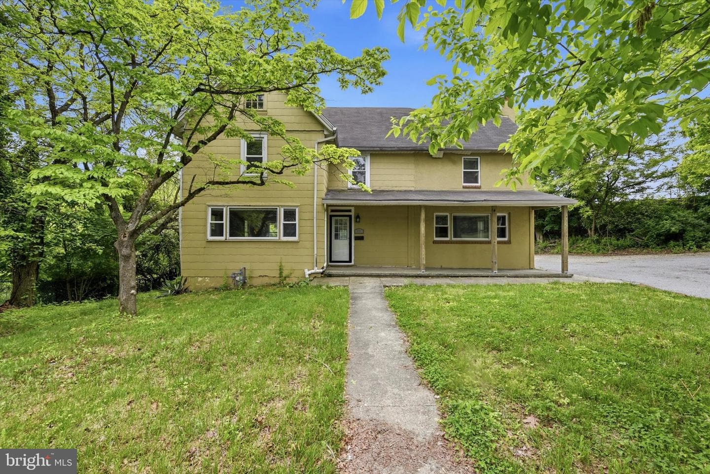 100 W Central Avenue