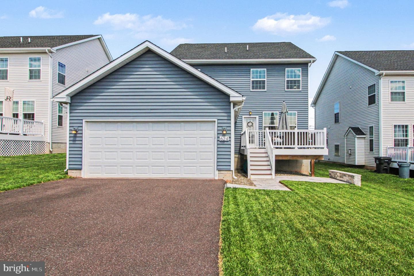624 Bridge Street photo 36
