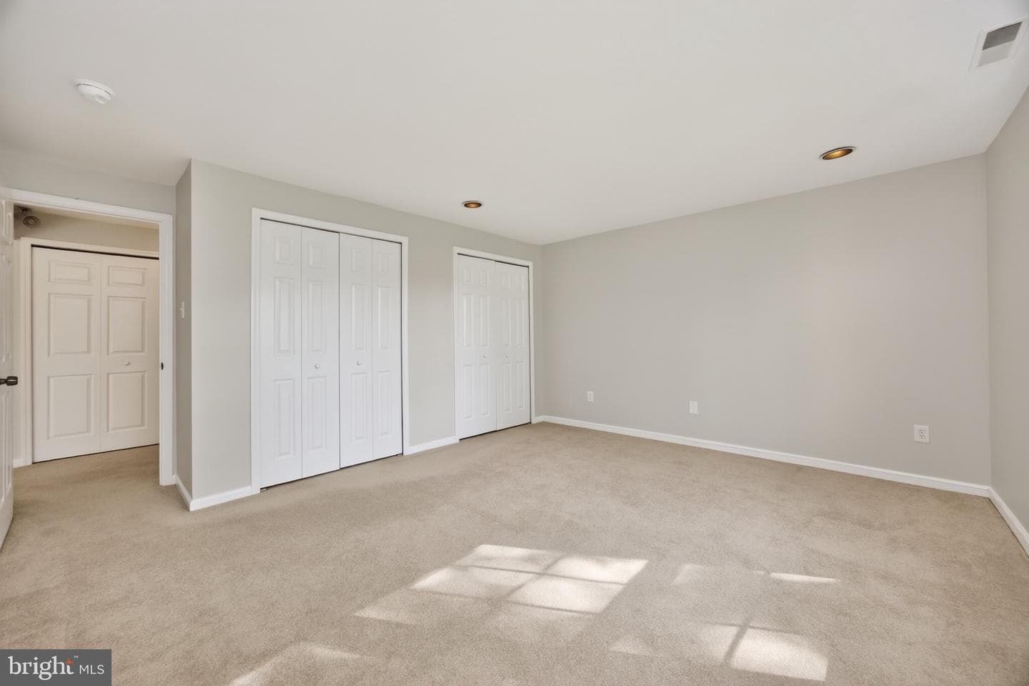 103 Fairfield Court photo 21