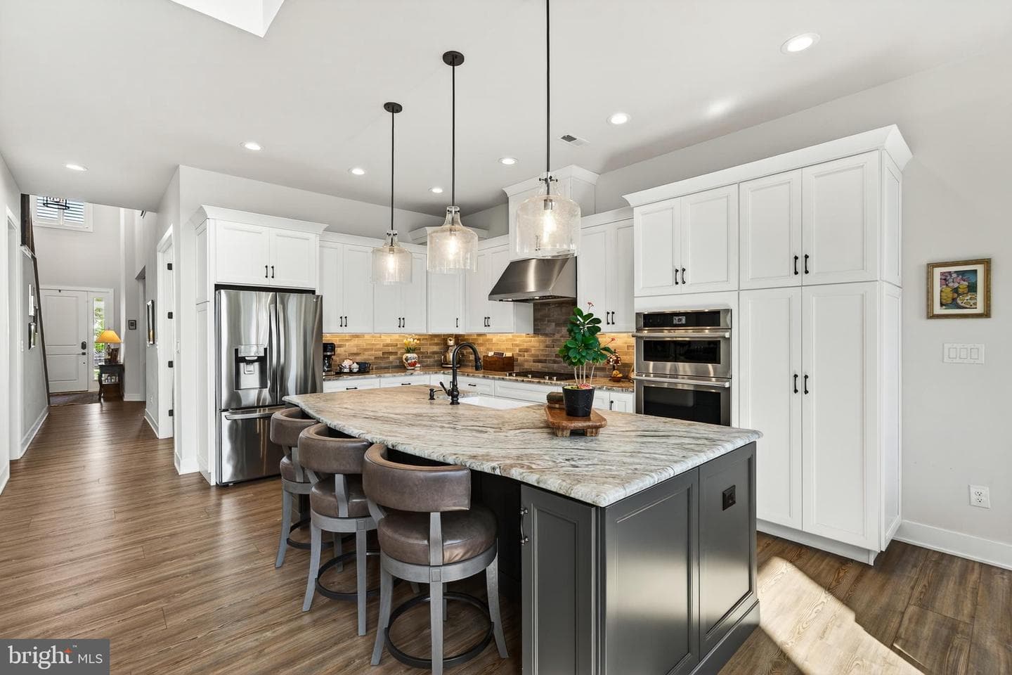 204 Equestrian Way photo 7