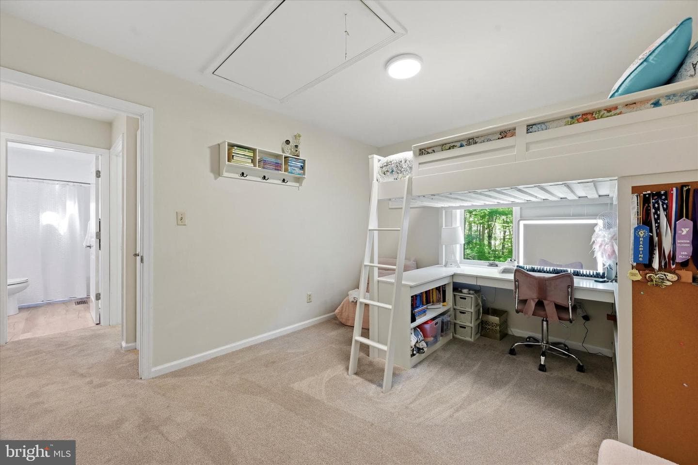 5 Chaddwyck Lane photo 27