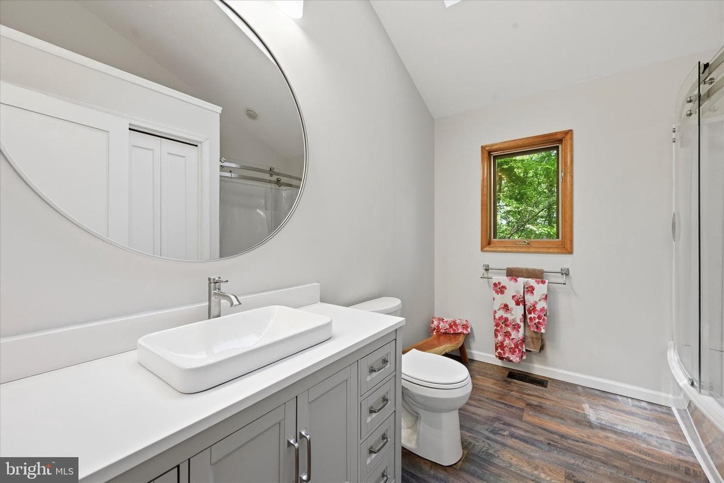 5 Chaddwyck Lane photo 47