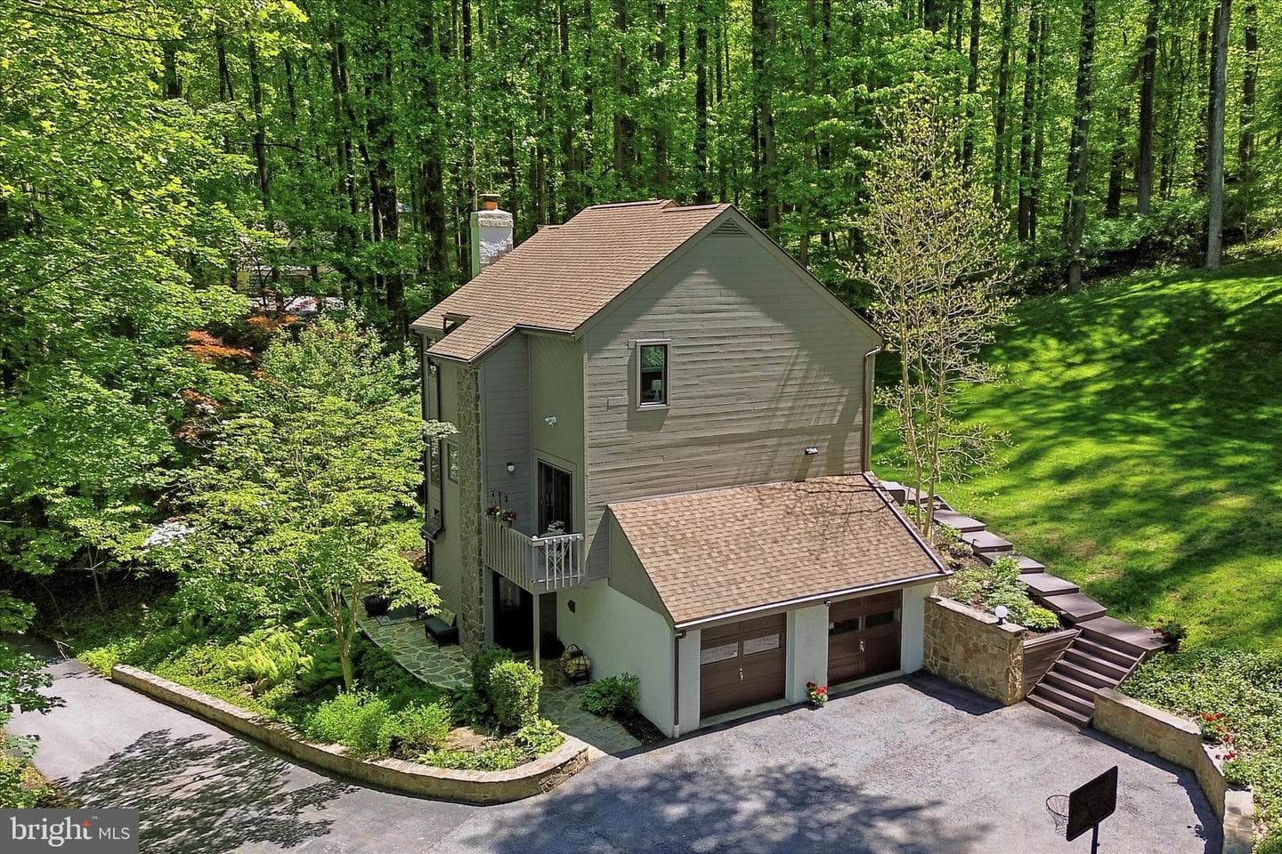 5 Chaddwyck Lane photo 61