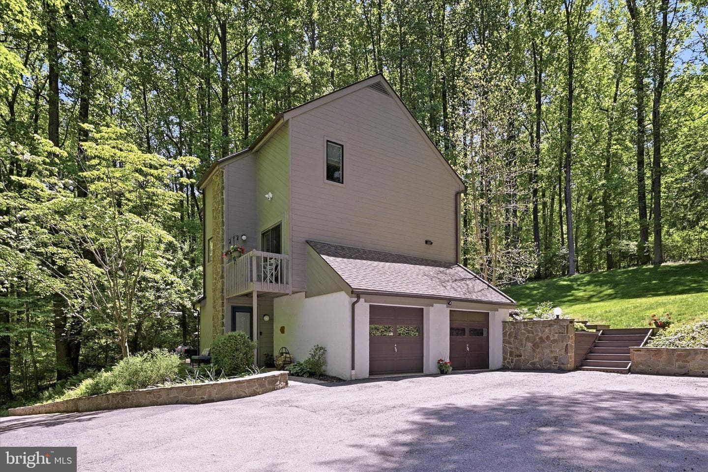 5 Chaddwyck Lane photo 62