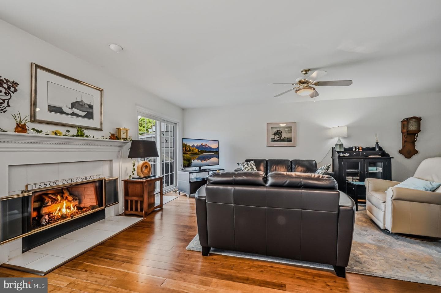 405 W Village Ln photo 6