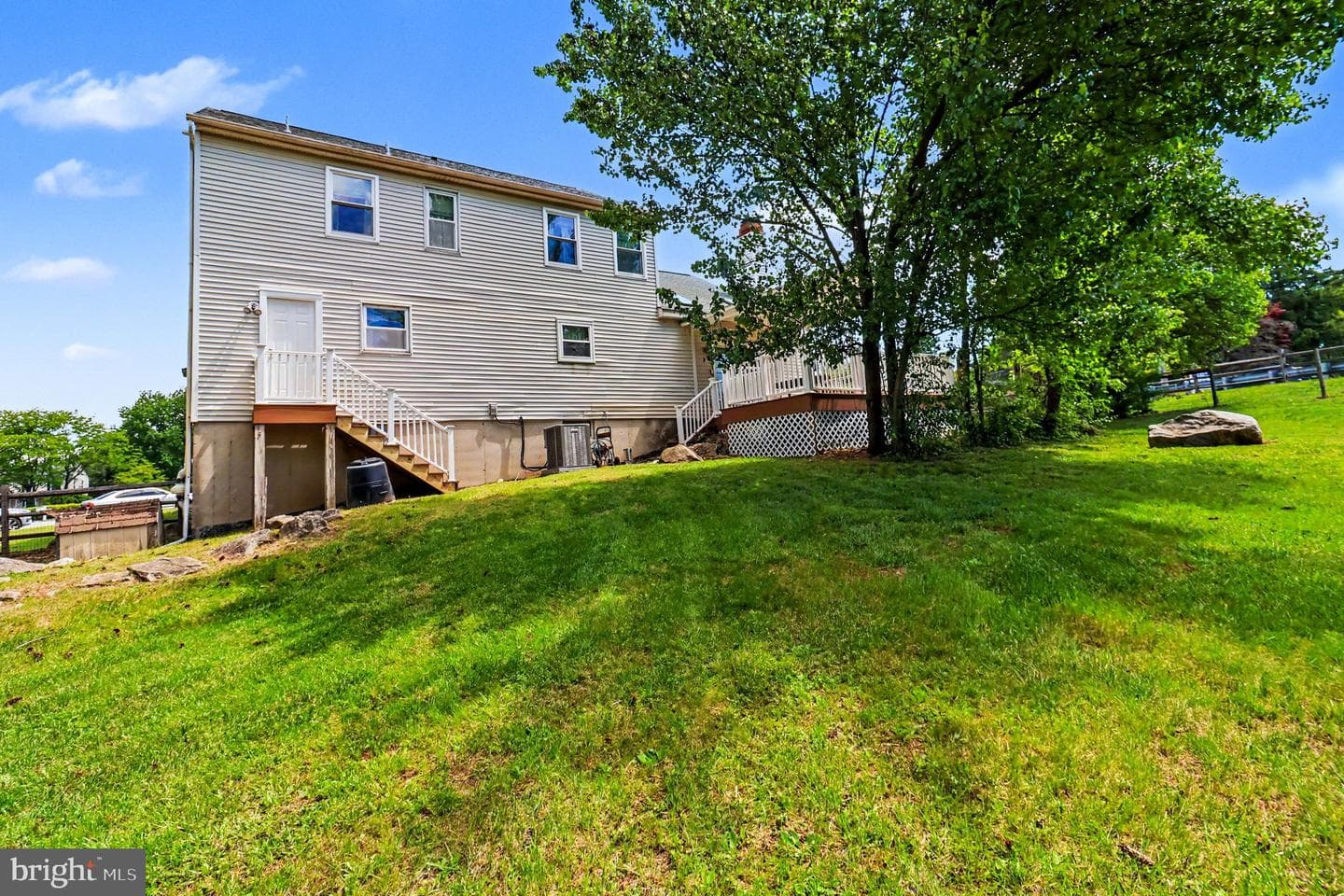 102 Heather Hill Drive photo 44